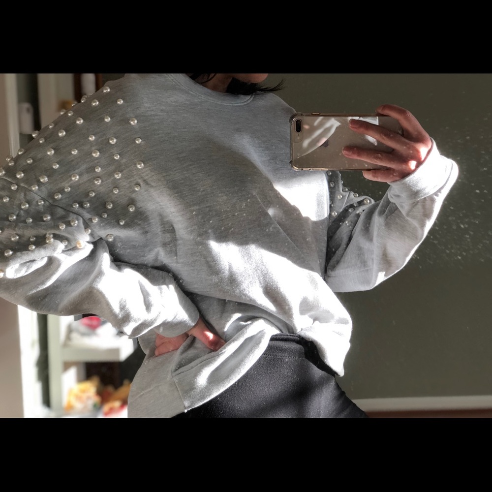 PEARLED SHOULDER SWEATER